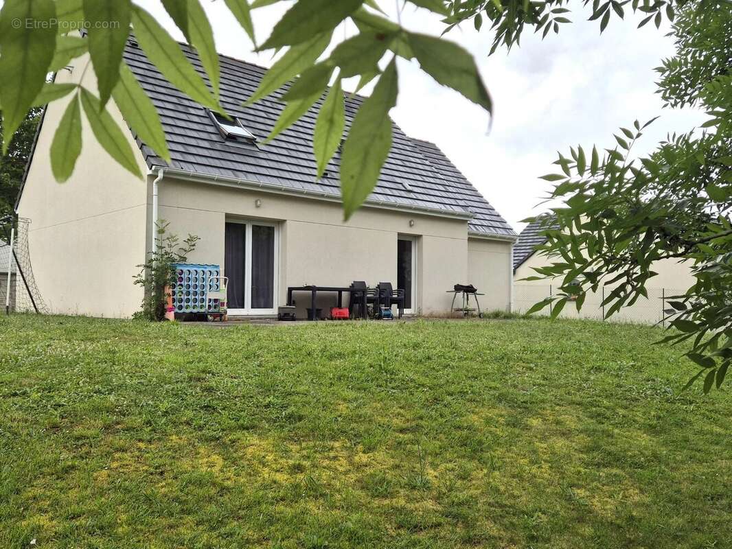 Pavillon 4 chambres avec terrain et garage. - photo 9