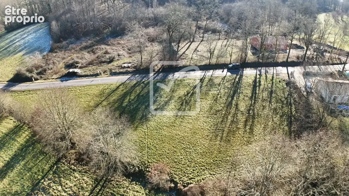 Terrain à Bâtir de 3 225 m2 - 1 500 m2 Constructibles - Projet Unique ! - photo 2