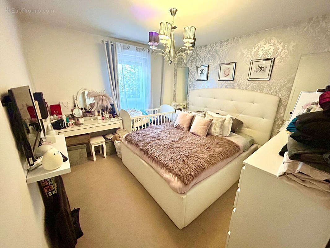 Appartement à VERNOUILLET