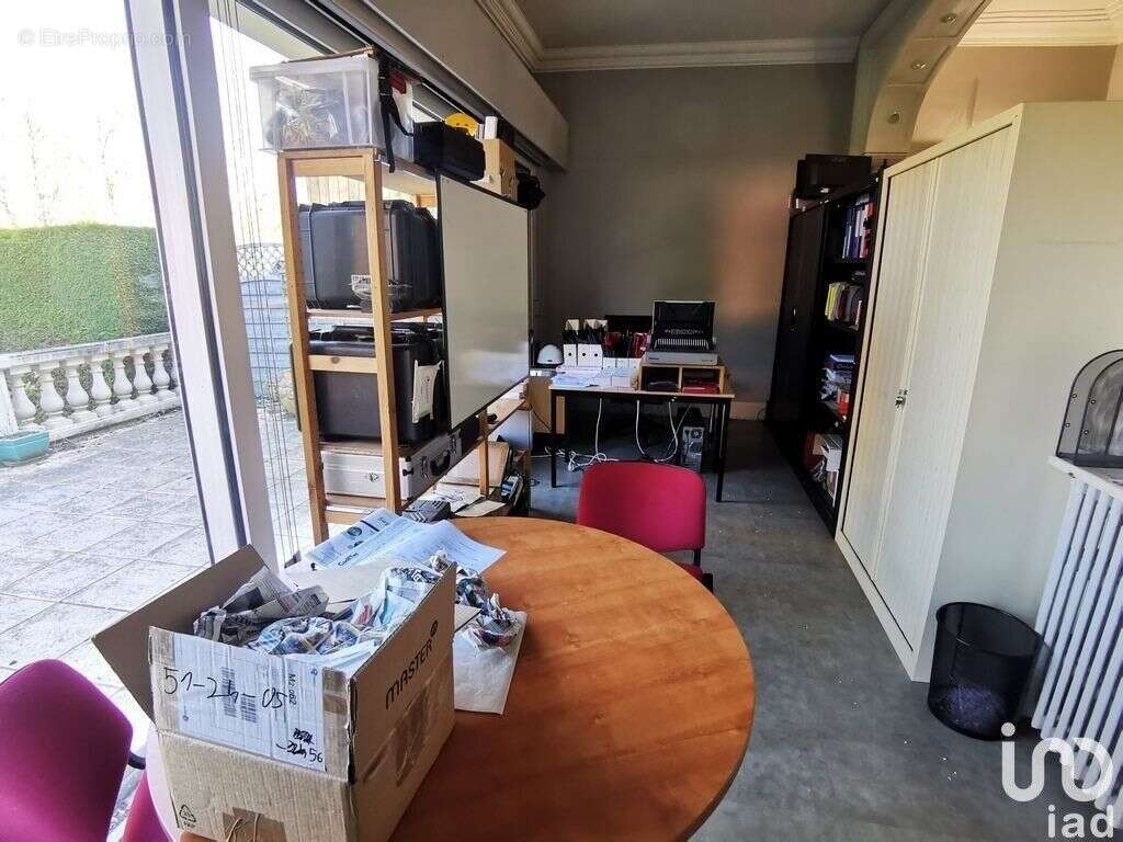 Photo 5 - Commerce à BETHUNE