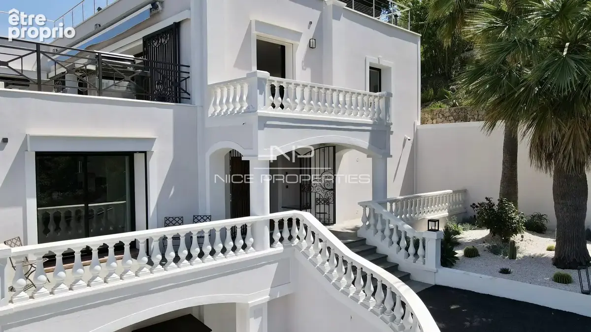 Villa Art Déco dans une belle propriété à Cannes - photo 2