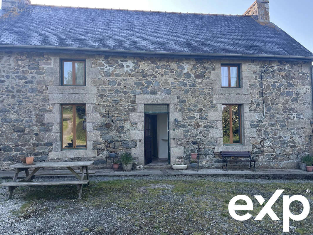 Maison à LA CHAPELLE-NEUVE