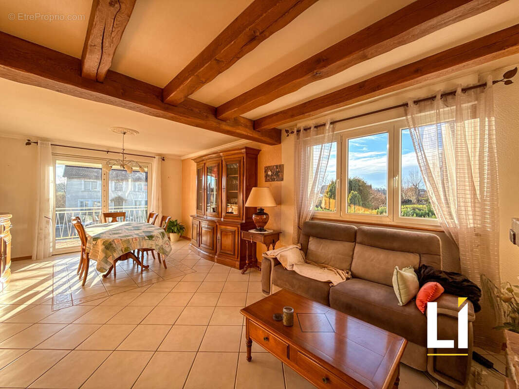 Maison à CHARQUEMONT