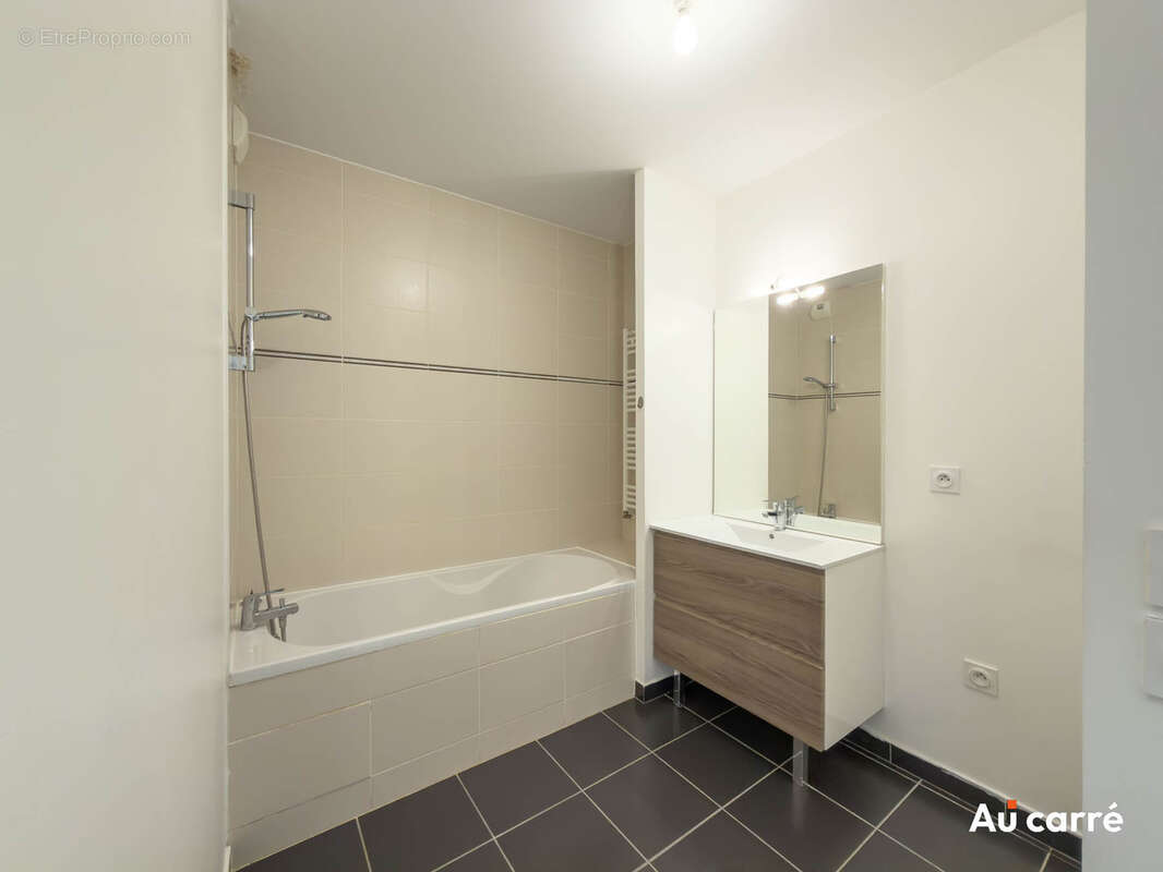 Appartement à VENISSIEUX