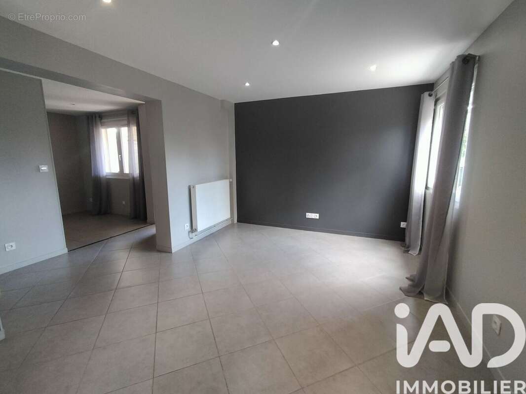 Photo 5 - Maison à CHASSIEU