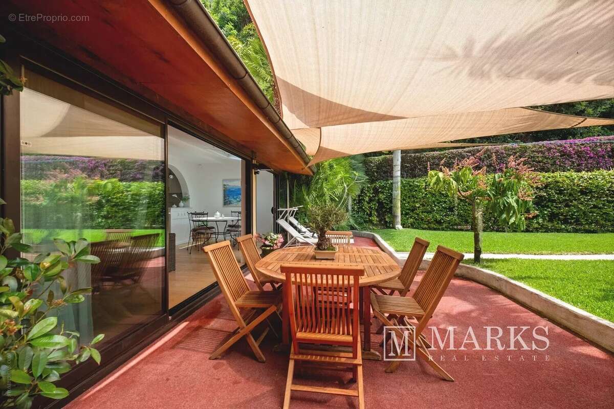 Magnifique propriété dans un jardin exotique - photo 16