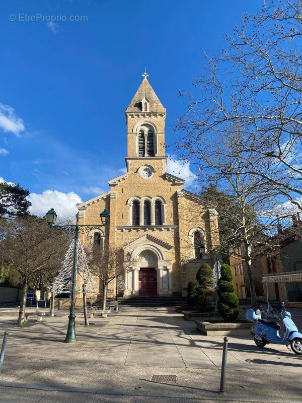 Appartement à TASSIN-LA-DEMI-LUNE