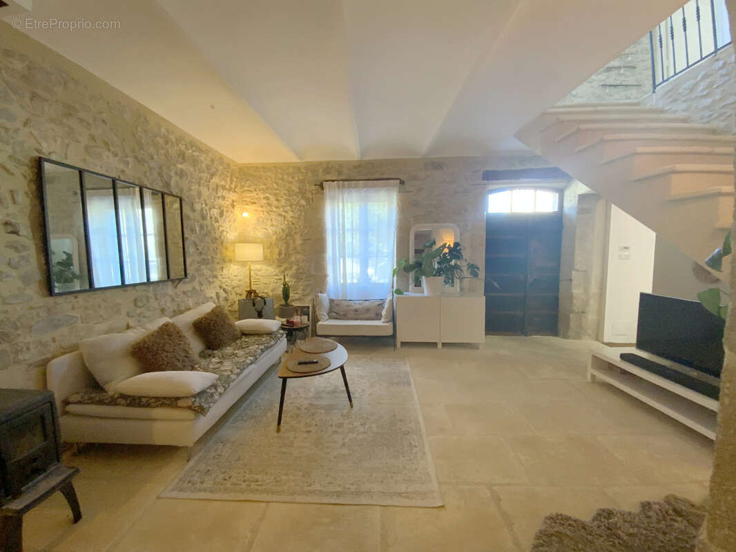 Maison à UZES