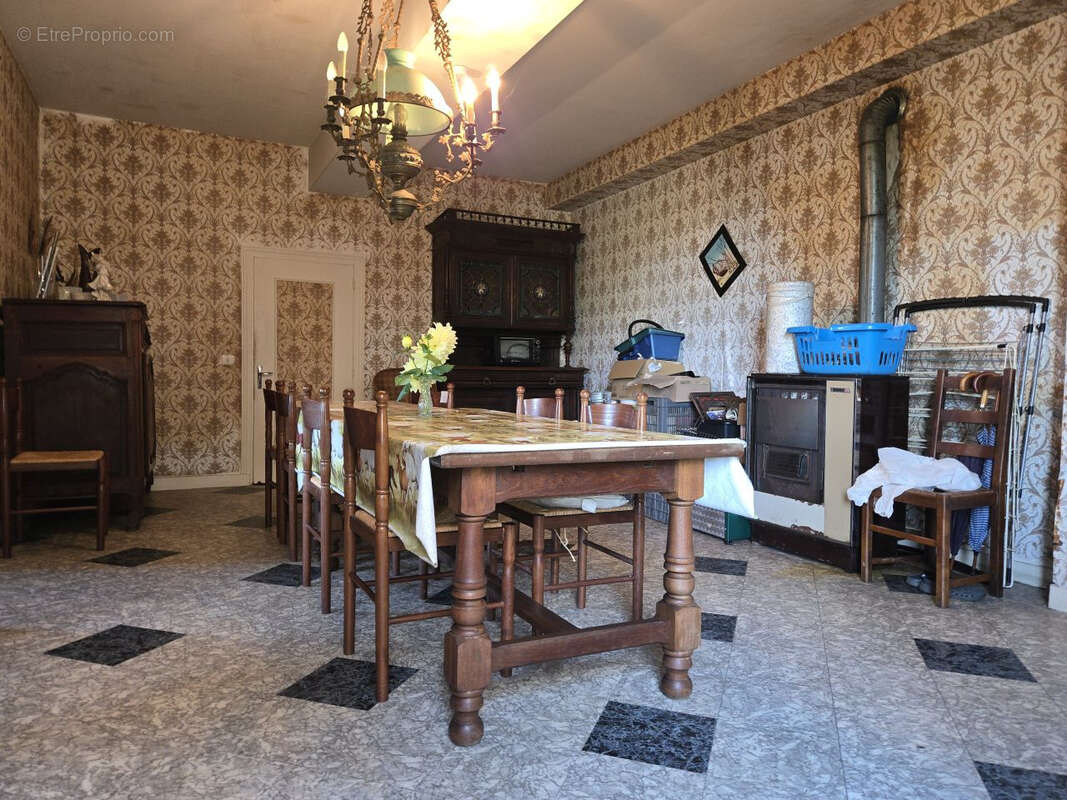 Maison à VILLAMBLARD