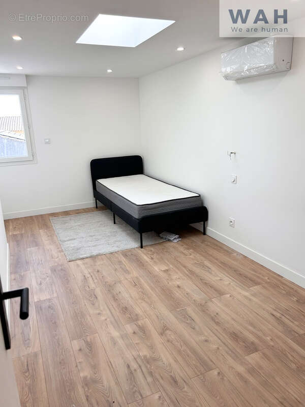 Appartement à VERGEZE