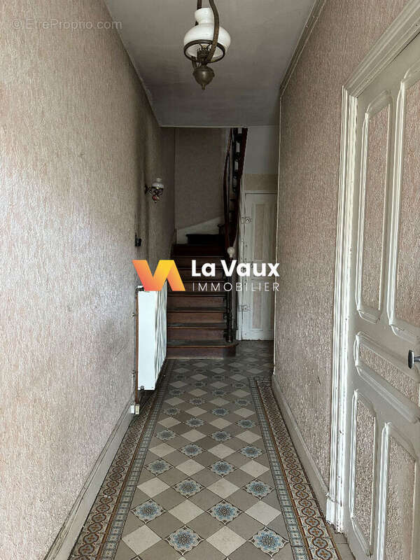 Maison à BOUXIERES-AUX-DAMES
