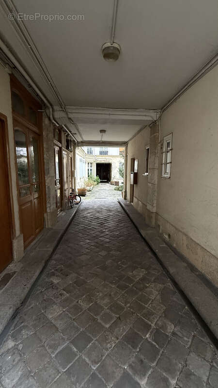 Appartement à PARIS-12E