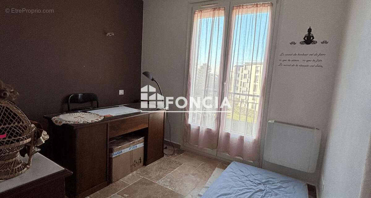Appartement à DECINES-CHARPIEU