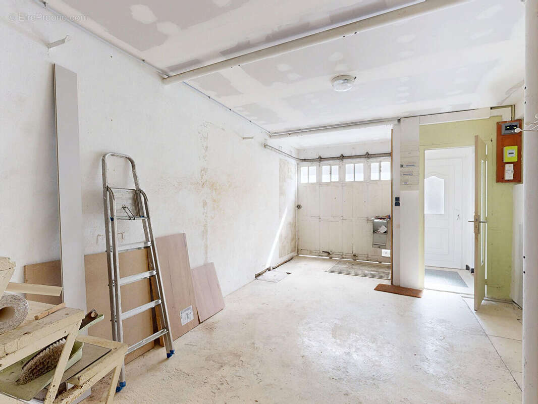 Maison de ville T4 avec garage  à MOULINS - photo 10
