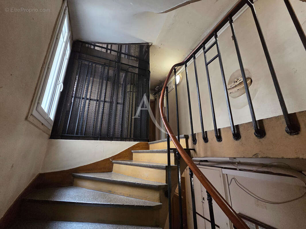 Appartement à PARIS-19E