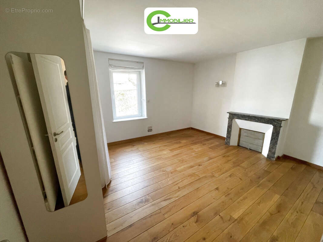 Maison à LA FERTE-BERNARD