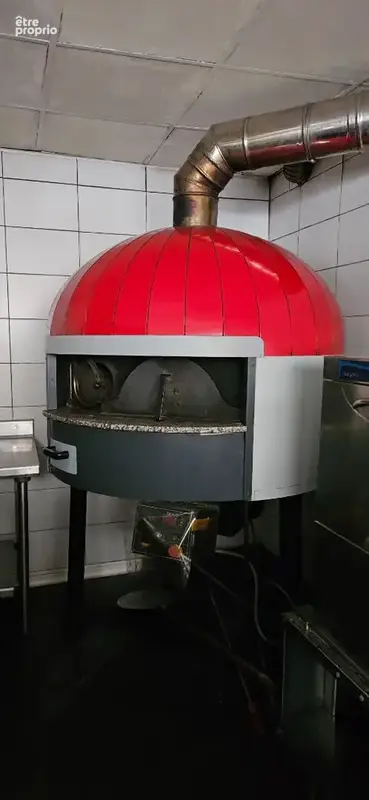 AOSTE (Isère)  Local commercial Pizzeria / Snacking 52 m² - photo 8