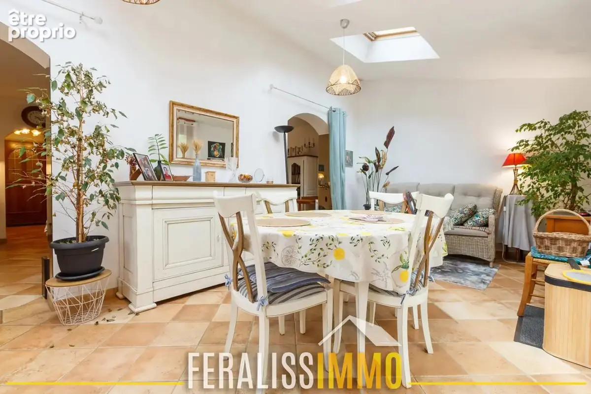 Chaleureuse maison 3 chambres et 1 bureau avec superbe jard - photo 15