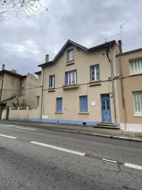 Appartement à ROMANS-SUR-ISERE