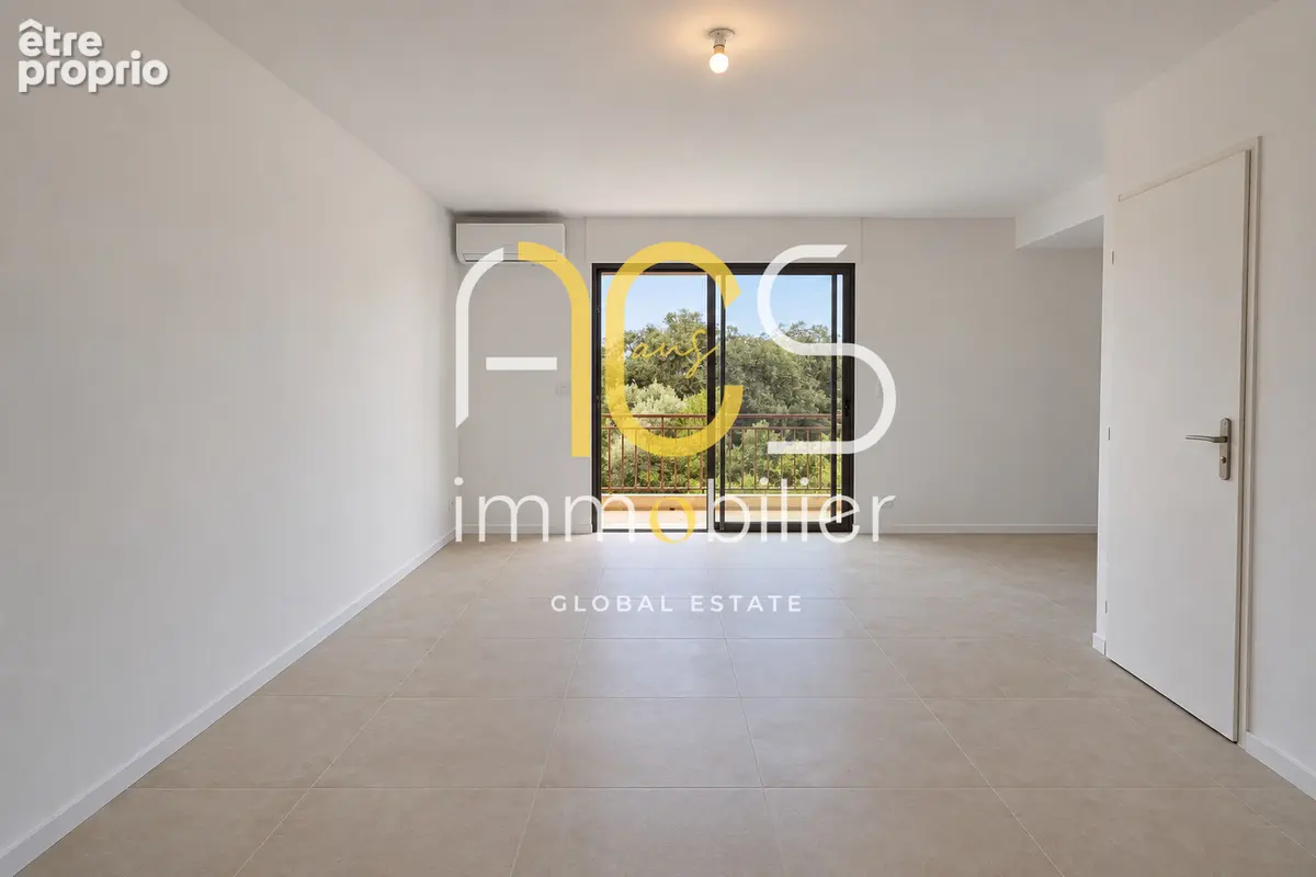 AGAY - studio rénové - terrasse - stationnement - photo 6