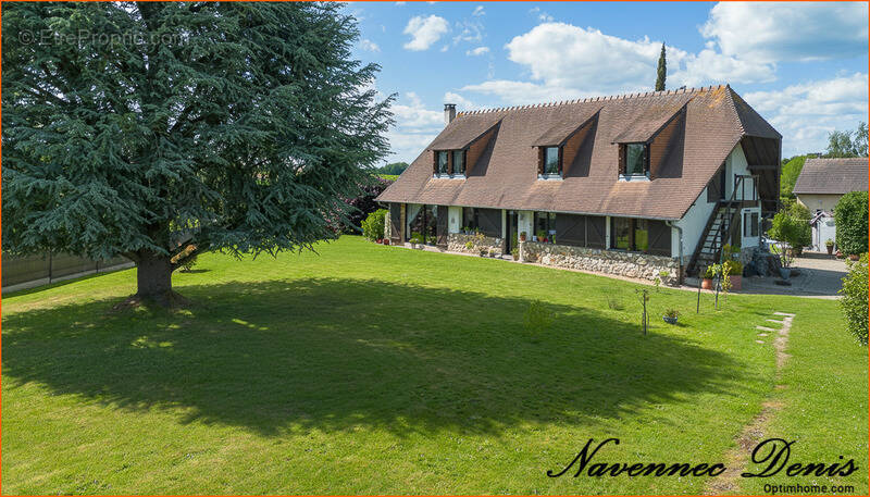 Maison à LA HARENGERE