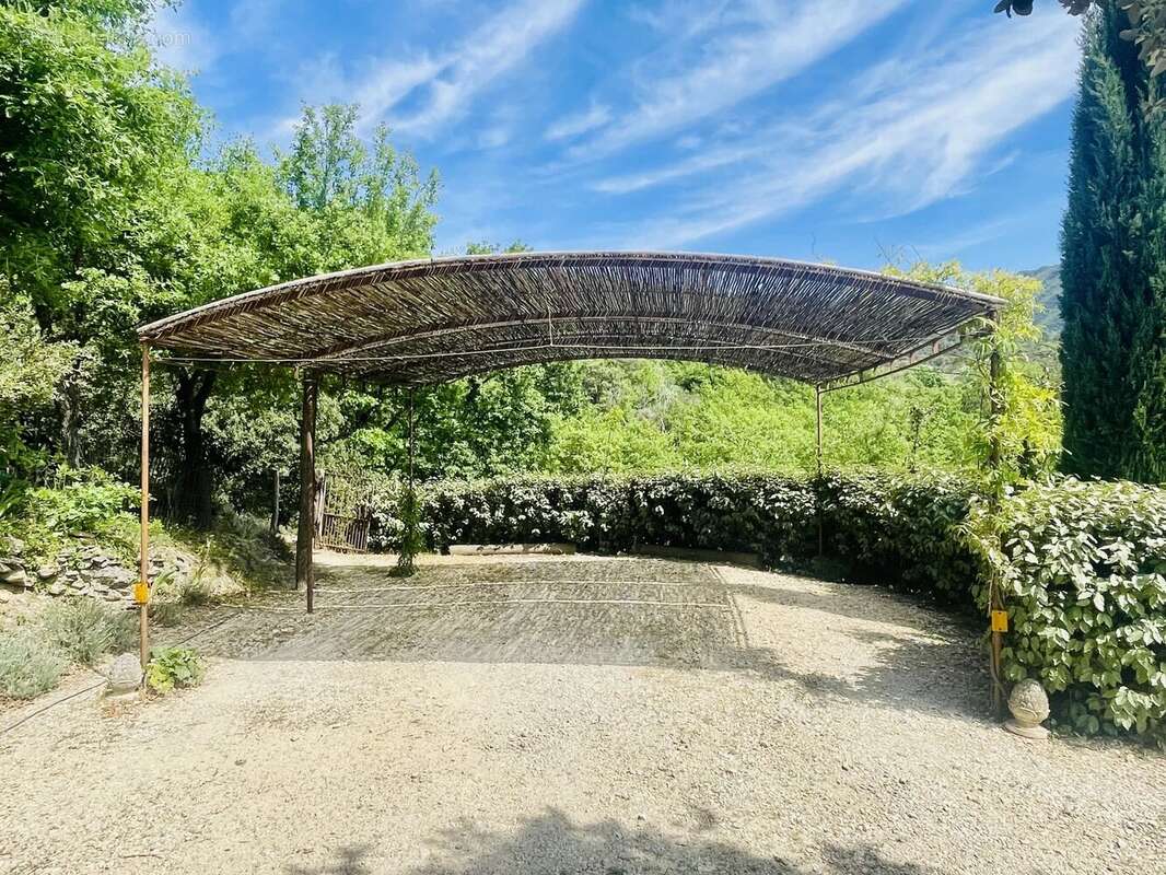 Maison à VAISON-LA-ROMAINE