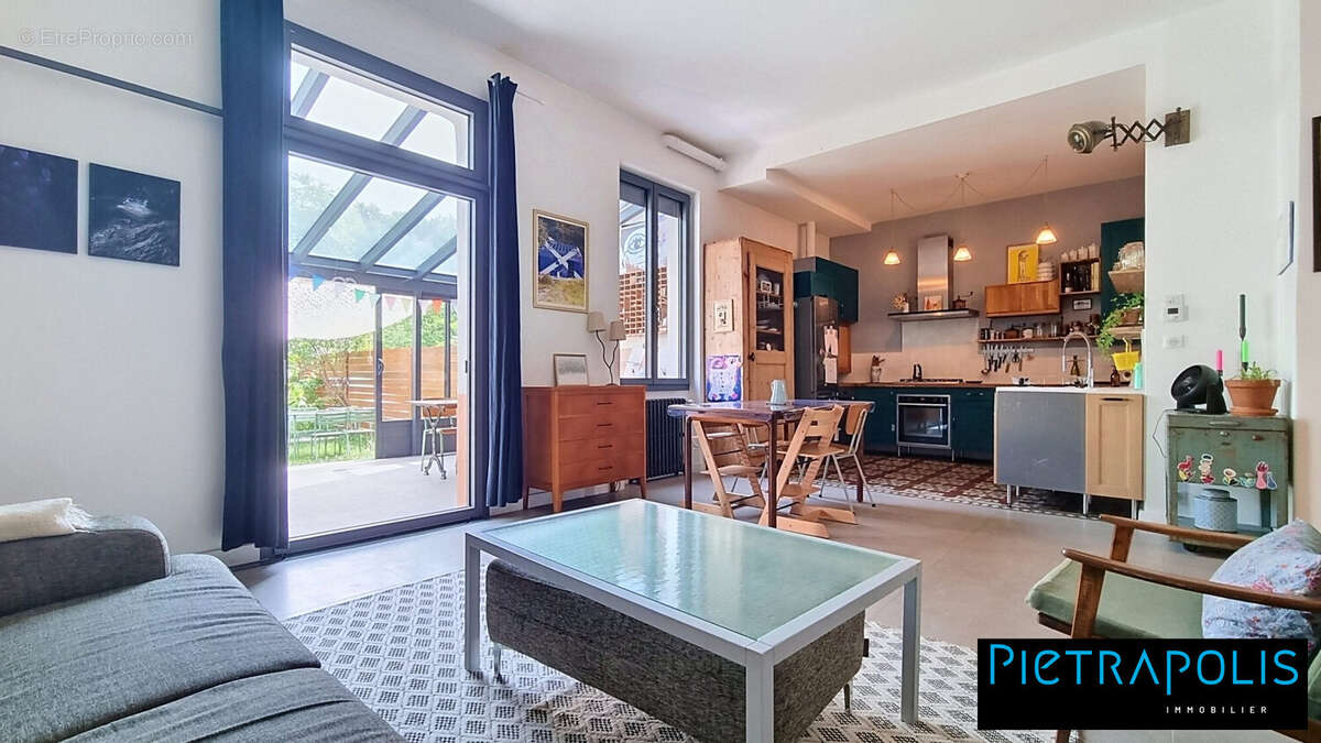 Appartement à VILLEURBANNE