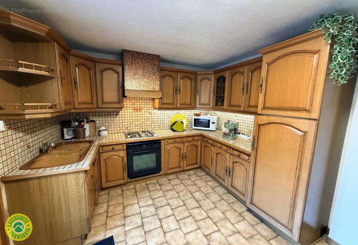 Maison à CHATEAUNEUF-SUR-CHER