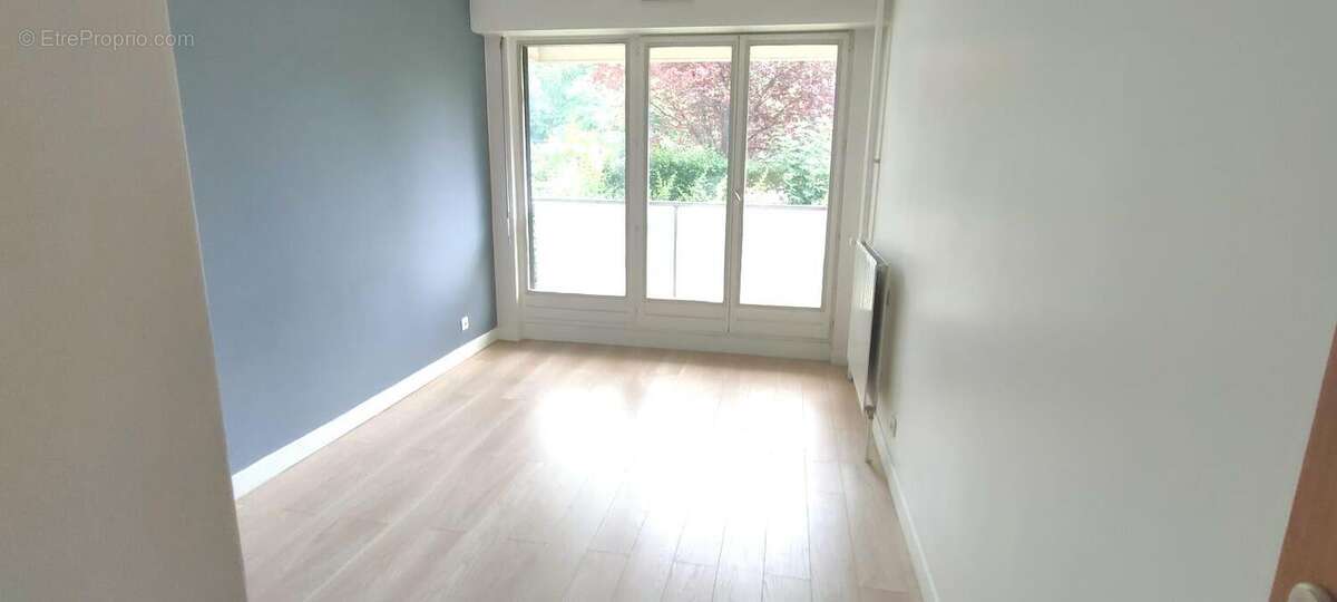 Appartement à NOGENT-SUR-MARNE