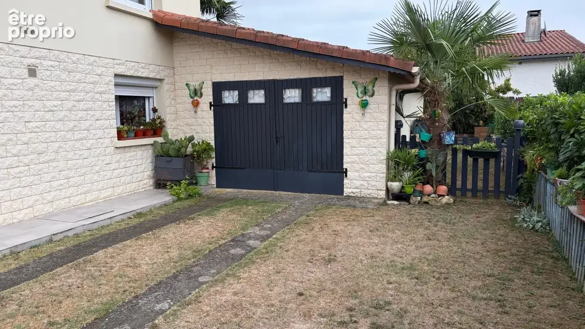 Grenade-sur-Adour : maison offrant deux niveaux habitables, proche du centre-ville - photo 4