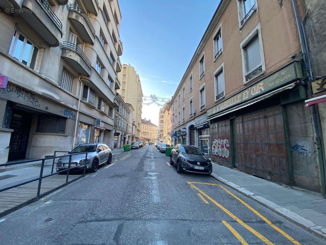 Local commercial à vendre   Rue de Strasbourg, Grenoble - photo 8
