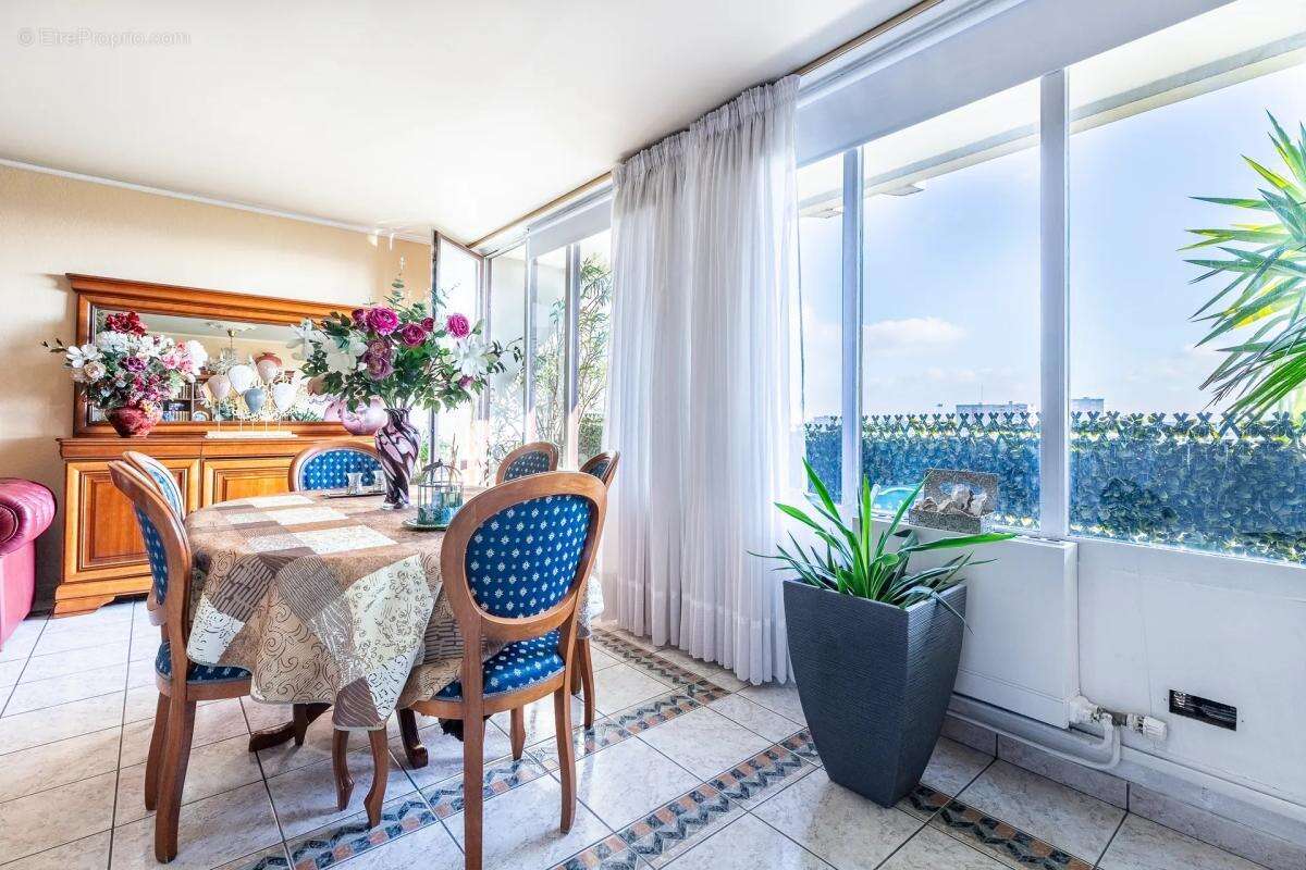Appartement à BAGNOLET