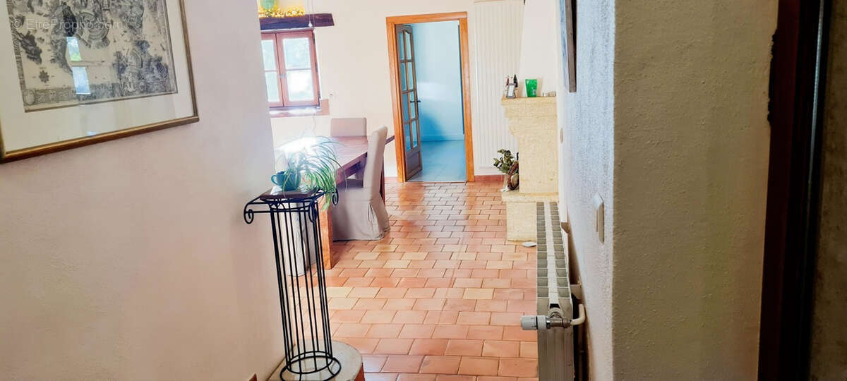 Maison à BOISSET-ET-GAUJAC