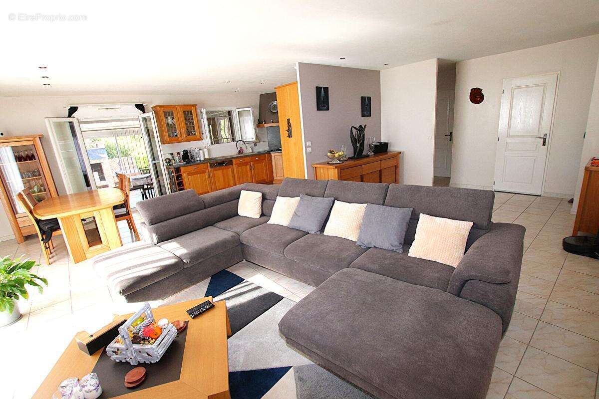 Villa de plain-pied 136 m² - Cadre exceptionnel - photo 4