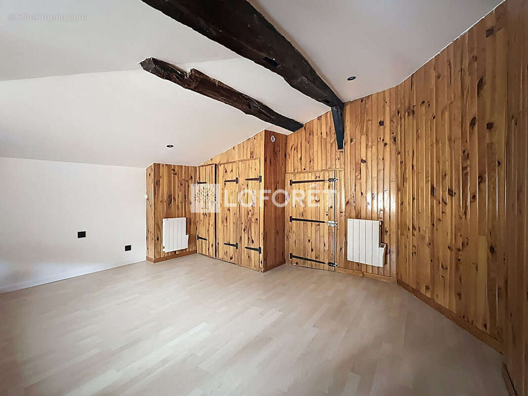 Appartement à CHATILLON-SUR-CHALARONNE