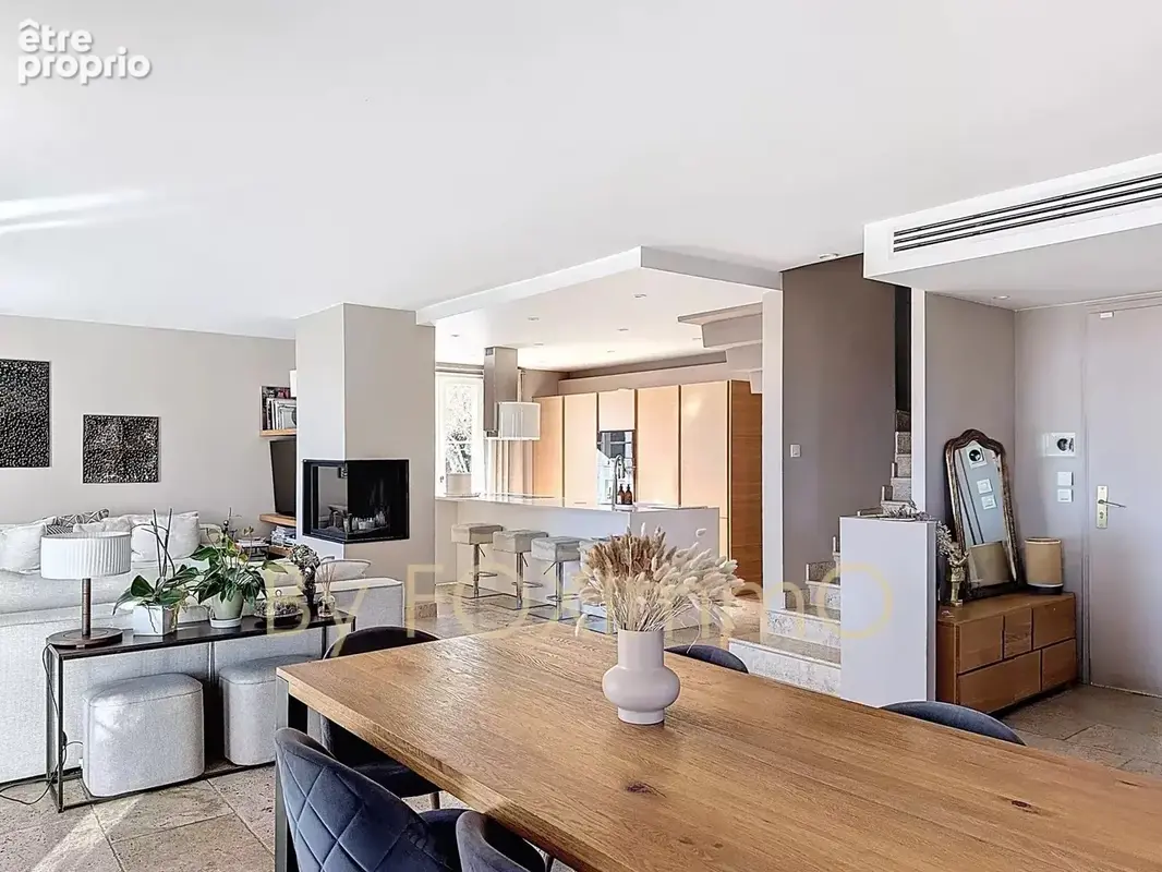 Villa vue mer sur la cote d azur, 4 chambres , piscine ,  jardin , residence securisé - photo 12