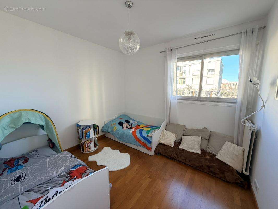 Appartement à MARSEILLE-9E