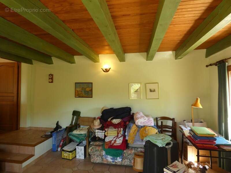 Maison à MOULES-ET-BAUCELS