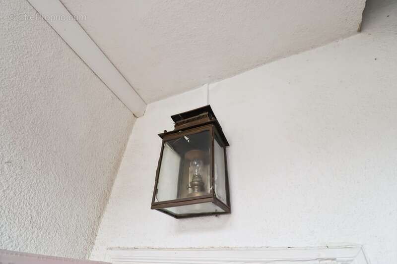 Maison à MAGNAC-LAVAL