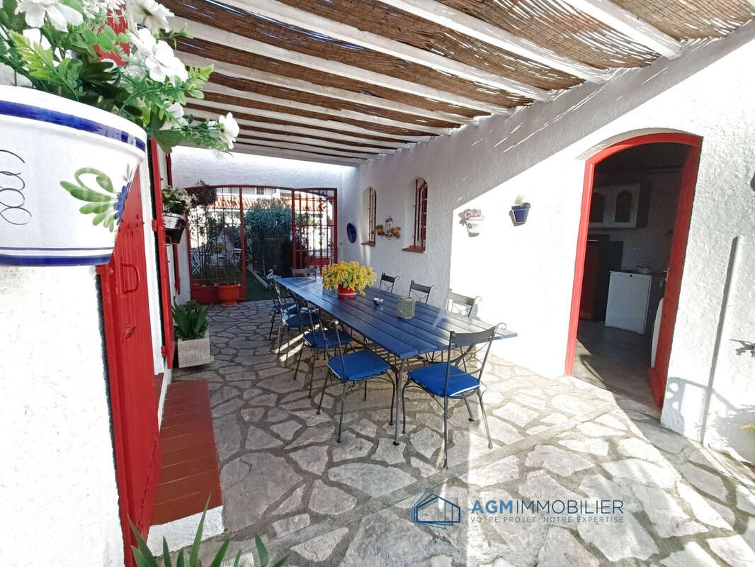 Photo 2 - Maison à RIVESALTES