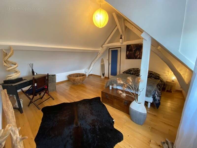 Maison à VOIVRES-LES-LE-MANS