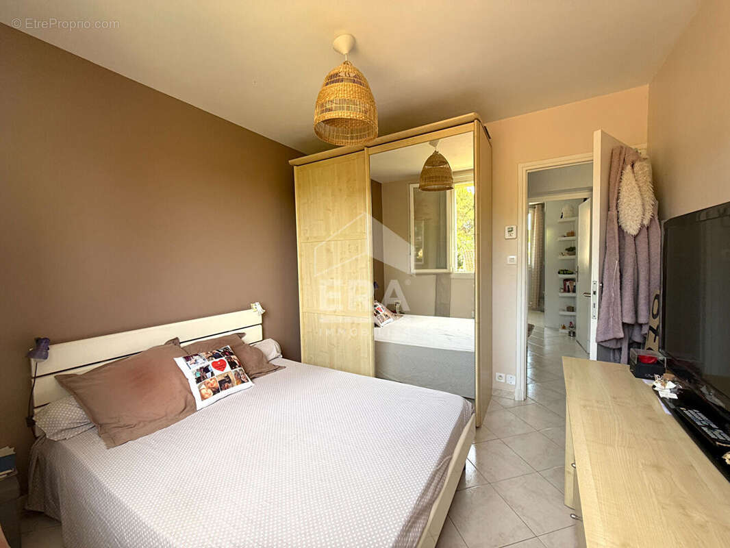 Appartement à SEPTEMES-LES-VALLONS