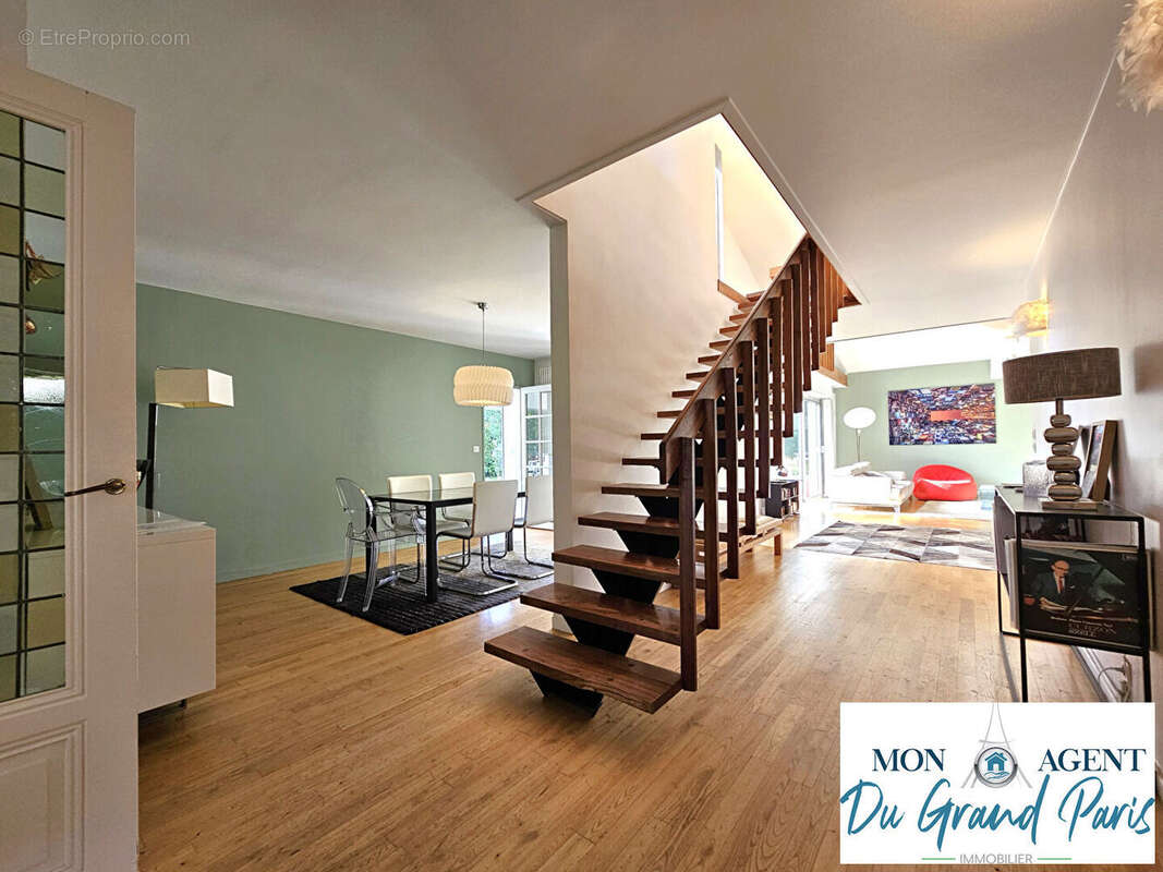 Maison à VELIZY-VILLACOUBLAY