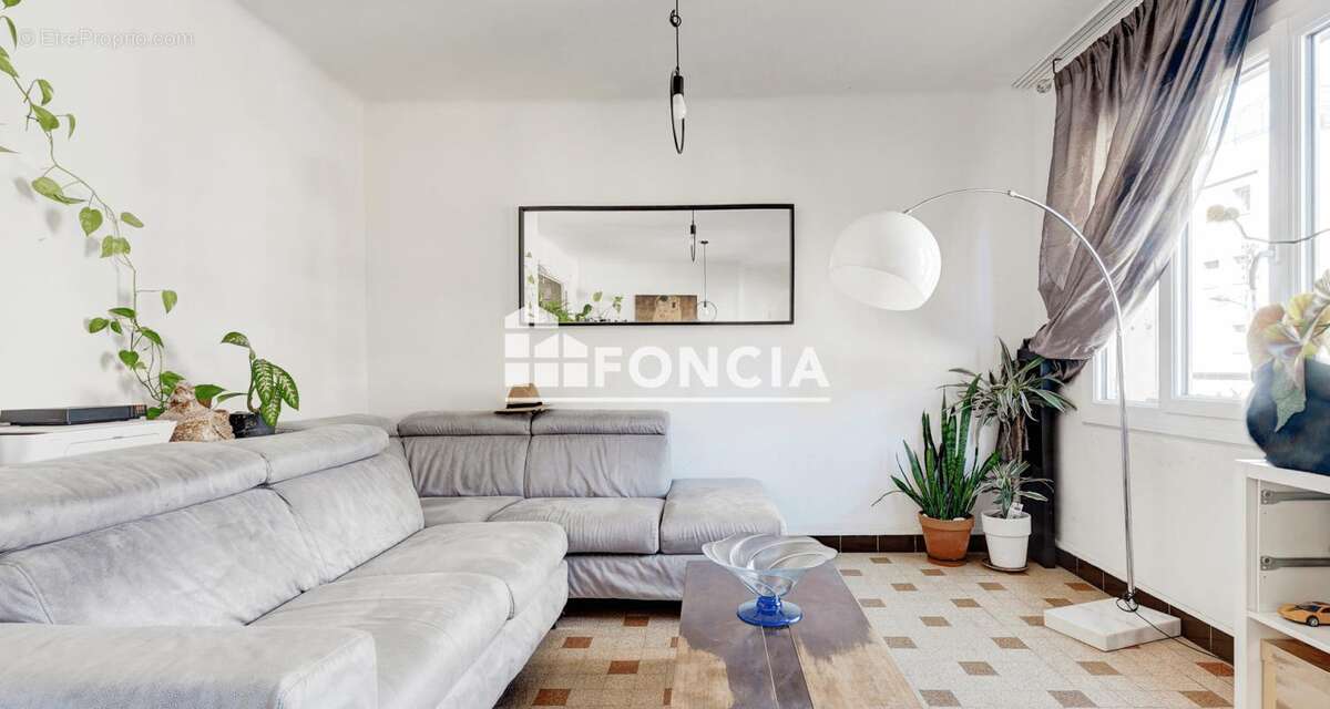 Appartement à MARSEILLE-13E