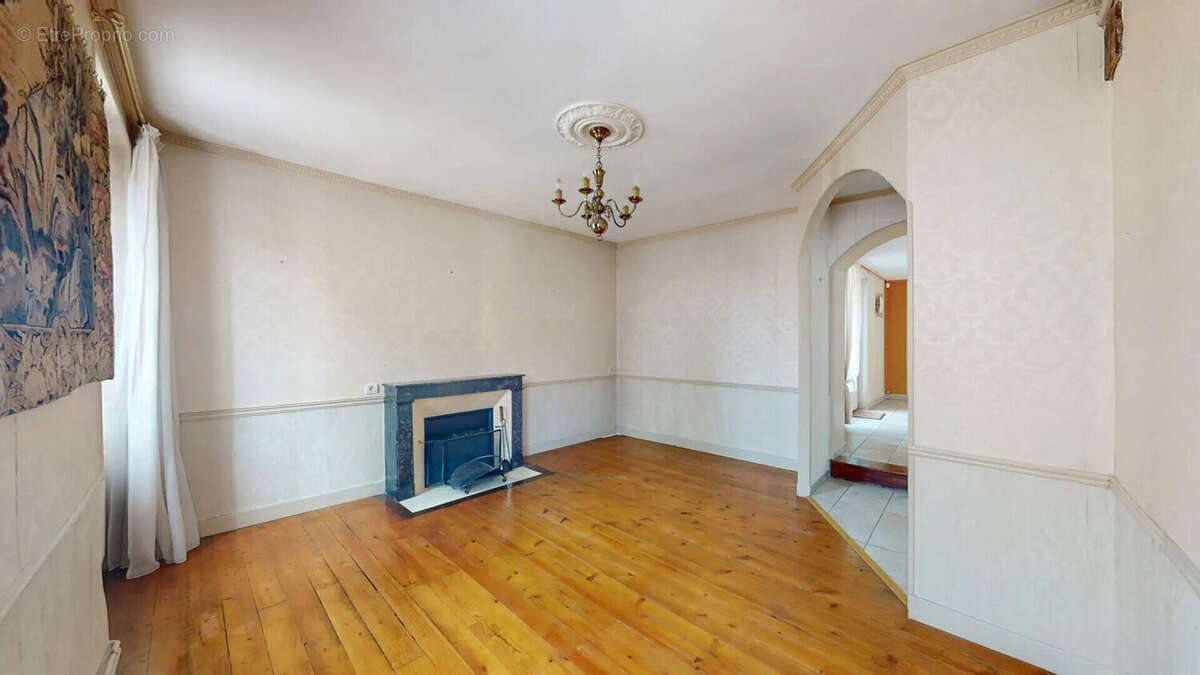 Maison à ROSNY-SUR-SEINE