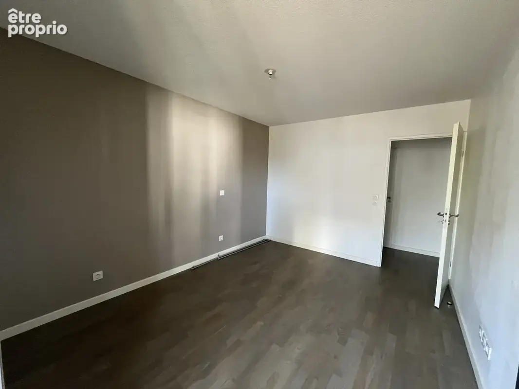 Appartement t3 avec balcon de 20m2 - photo 4