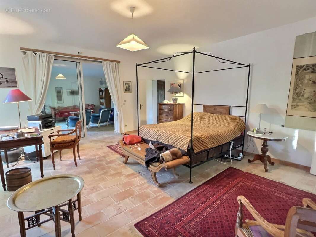 Maison à ROUSSILLON