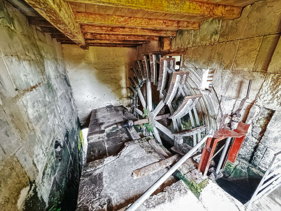 Maison à CHALLIGNAC