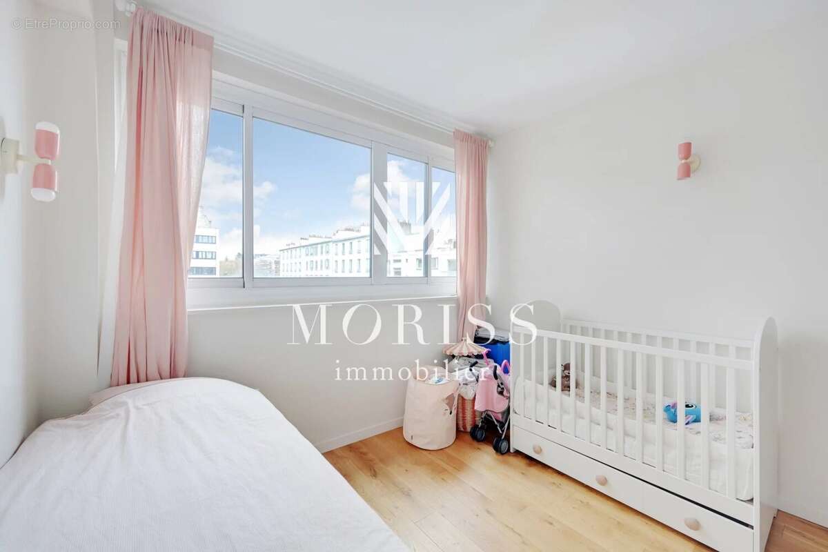 Appartement à LEVALLOIS-PERRET