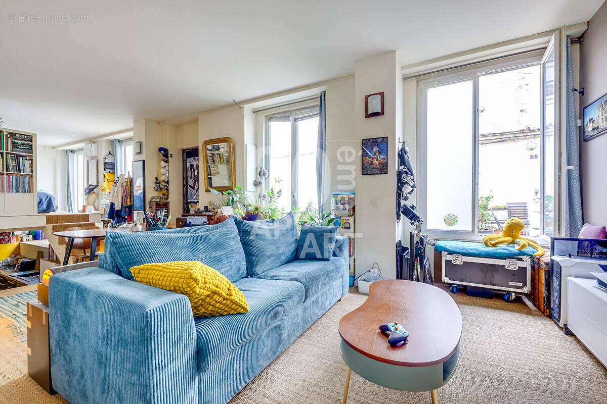 Appartement à PARIS-20E